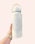 Hand Engraved 32oz Drink Bottle | Ivory Goldie