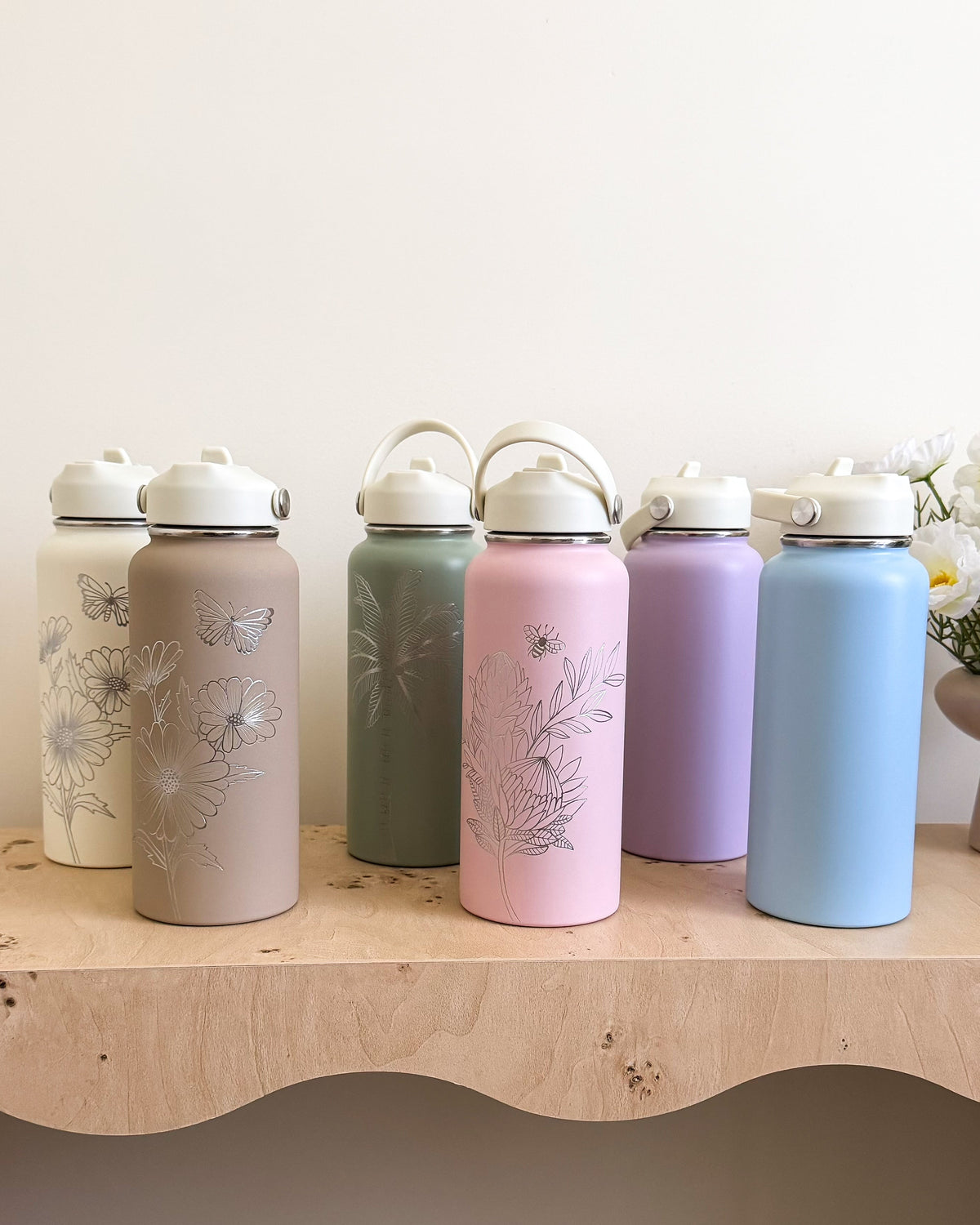 Hand Engraved 32oz Drink Bottle | Special Order