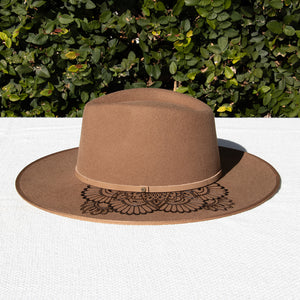 Milla Oak Hat (medium)