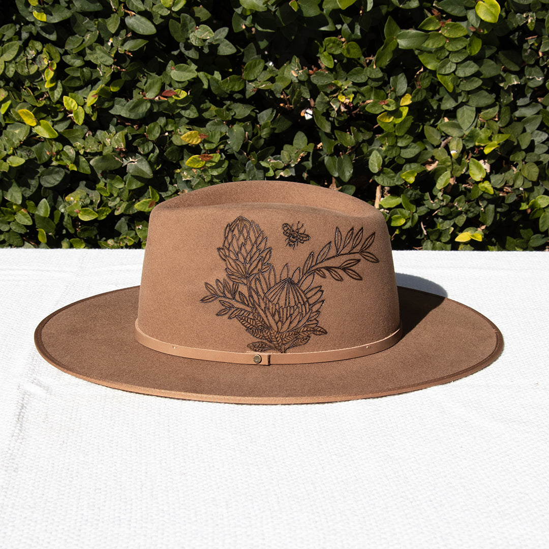 Flora Oak Hat (medium)