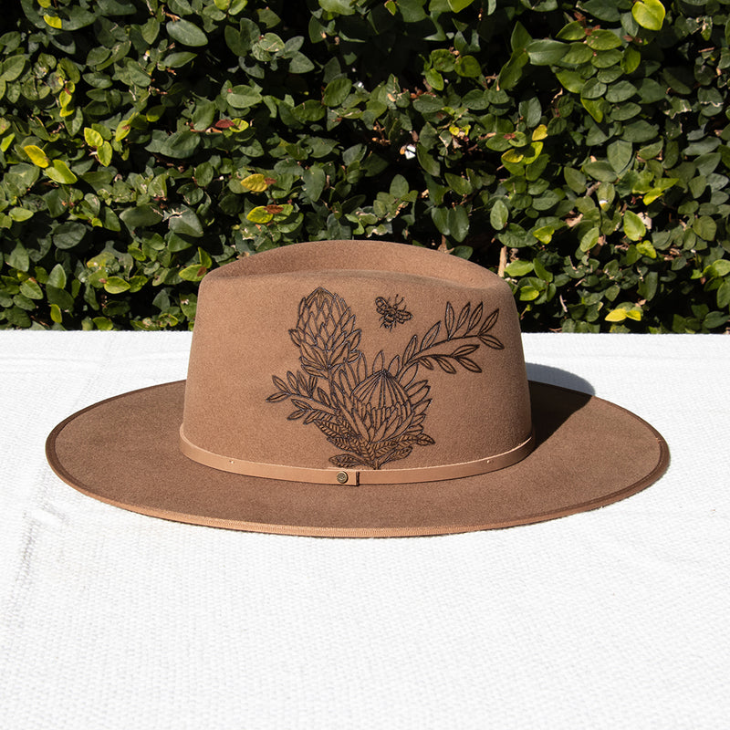 Flora Oak Hat (large)