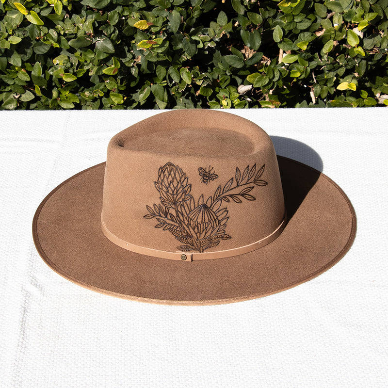 Flora Oak Hat (large)