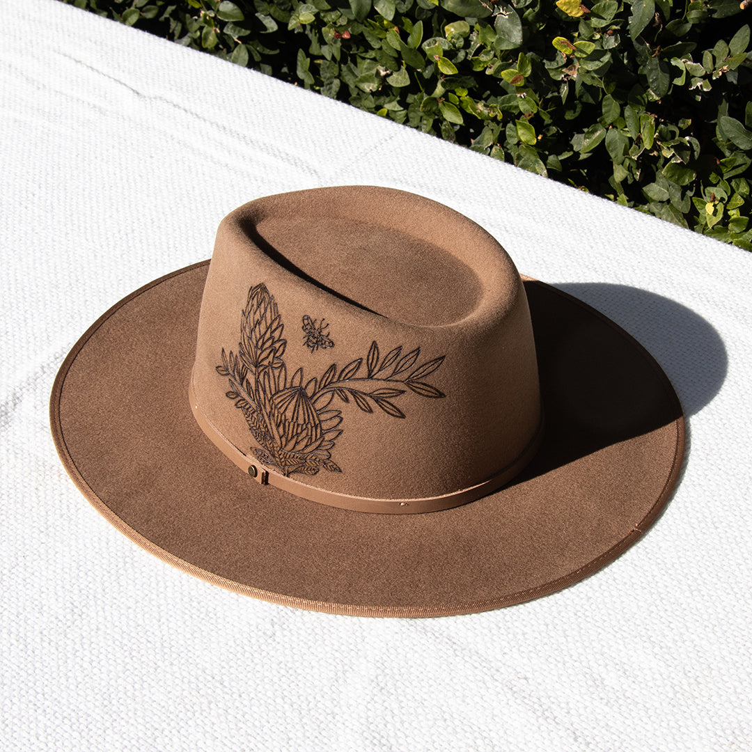 Flora Oak Hat (medium)