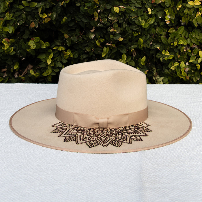 Harper Ivory Hat (medium)