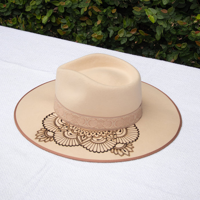 Milla Ivory Hat (Large)