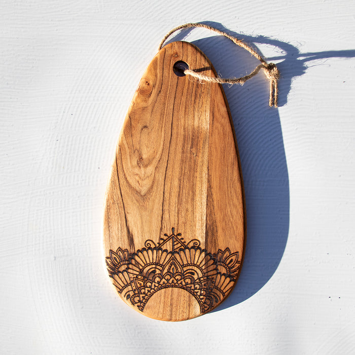 Milla Small Teardrop Board